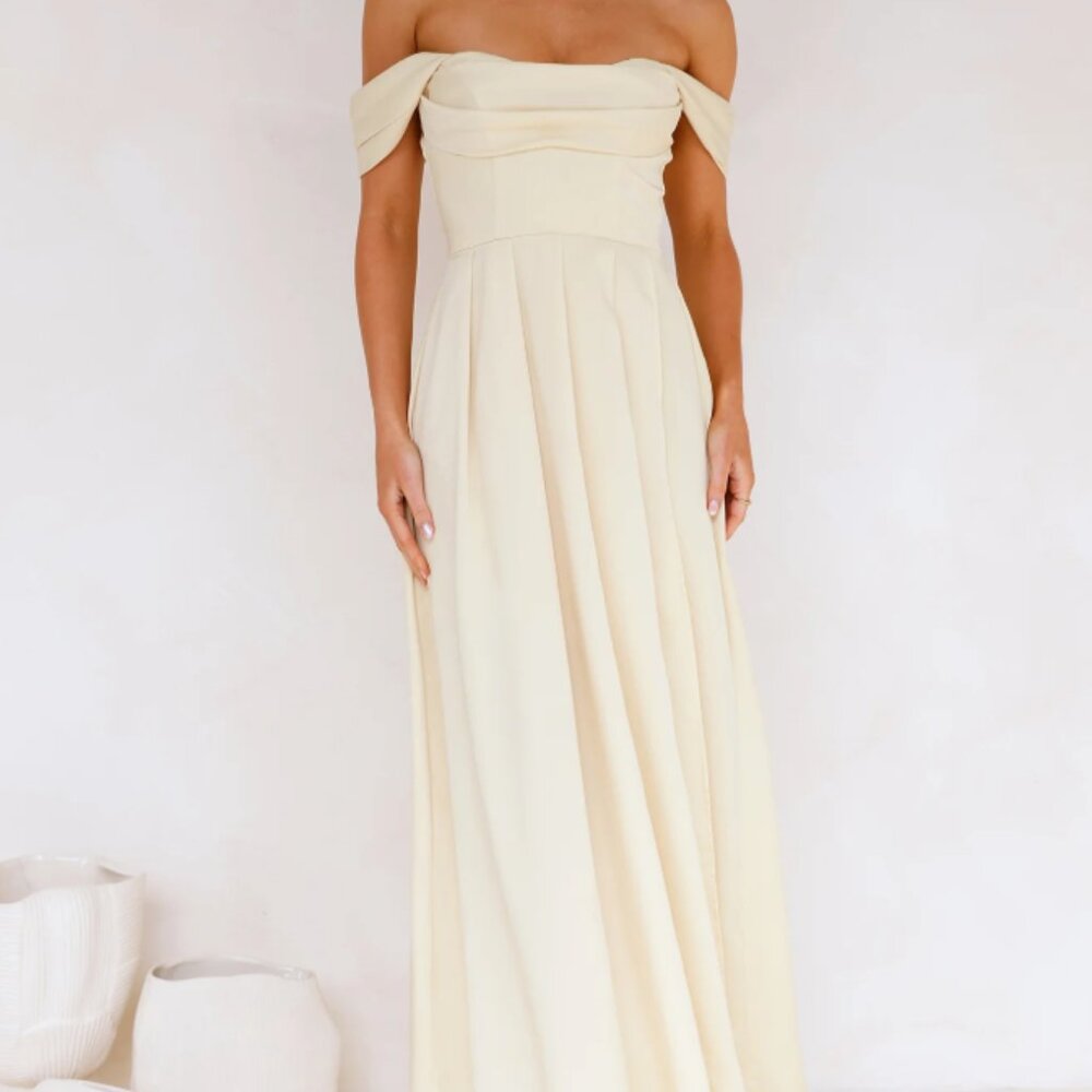 NWT Hello Molly Classy Affair Off Shoulder Satin Maxi Dress Yellow